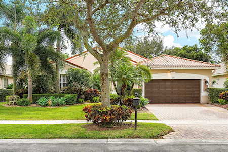 12105 Oakvista Drive Boynton Beach, FL 33437