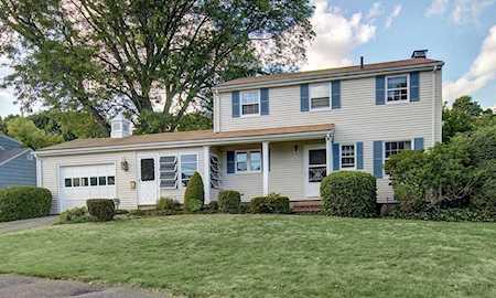 7 Rand Rd Salem, MA 01970