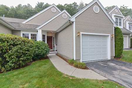 52 Edward Dr #52 Grafton, MA 01536