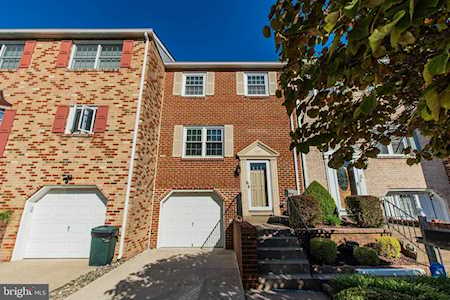 1421 Bittersweet Dr Blackwood, NJ 08012
