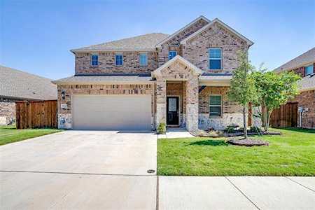 9716 Abington Avenue Fort Worth, TX 76131