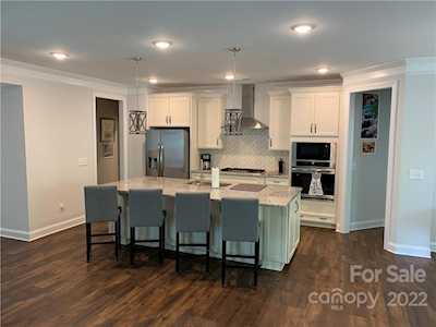 2102 Old Evergreen Parkway Indian Trail, NC 28079