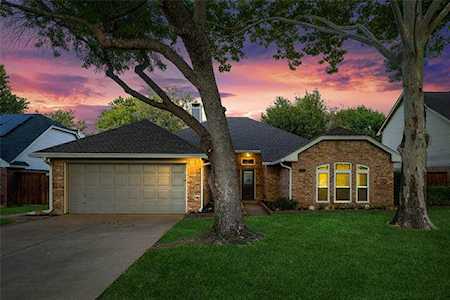 4333 Kenwood Drive Grapevine, TX 76051