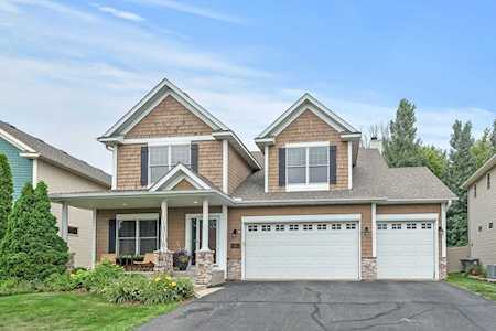 2479 Schneider Court Chaska, MN 55318