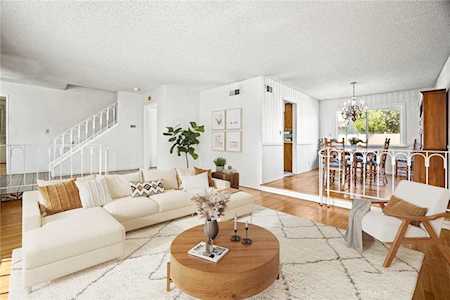 5201 Del Serra Circle La Palma, CA 90623