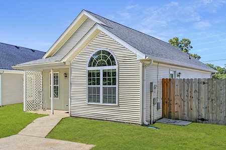 1933 Turnberry Ct Murfreesboro, TN 37130