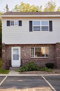 601 Briarwood Ct New Paltz, NY 12561