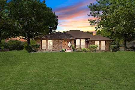 127 Golden Road Sherman, TX 75090