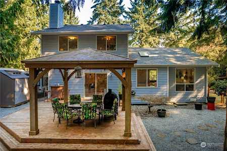 4724 172nd Avenue Ct E Lake Tapps, WA 98391