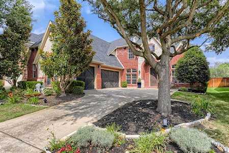 8314 Fullerton Street Lantana, TX 76226