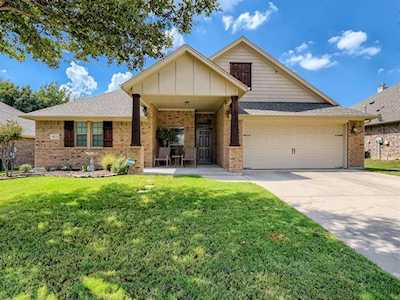 5833 Nathaniel Drive Fort Worth, TX 76179