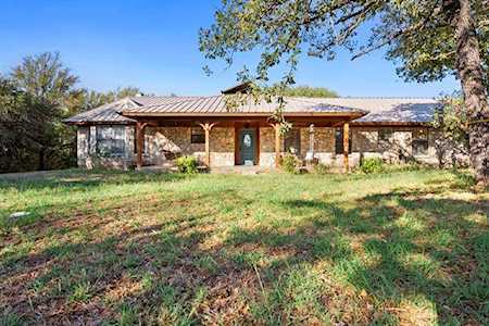 2520 Meadow Wood Road Granbury, TX 76048