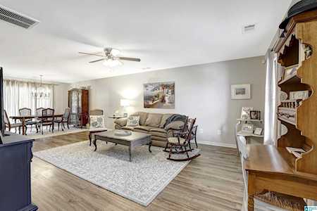 618 Johnnys Cove Leeds, AL 35094