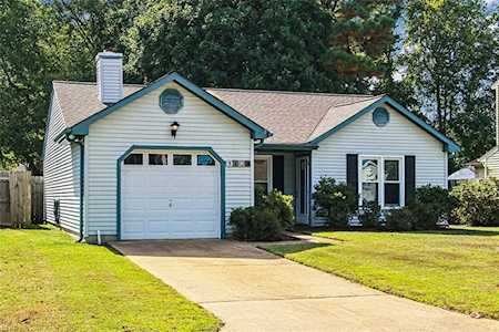 1106 Mill Lake Quarter Rd Chesapeake, VA 23320