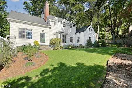 51 Schoolhouse Ln Morris Twp., NJ 07960