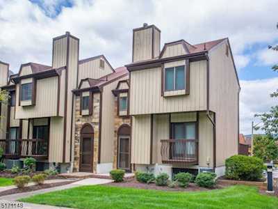 120 Wimbledon Sq Washington Twp., NJ 07853