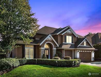 27239 SE 12th Place Sammamish, WA 98075