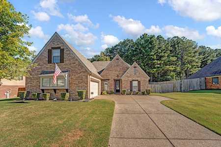6312 Bending River Rd Bartlett, TN 38135