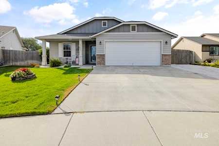 12607 Slatestone Way Nampa, ID 83651
