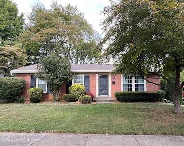 2609 Woodsdale Ave Louisville, KY 40220