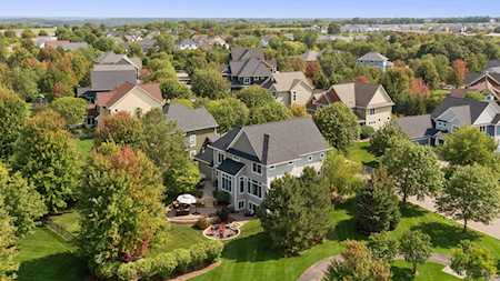 2451 Fieldstone Curve Woodbury, MN 55129