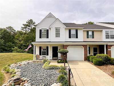 494 Robin Reed Ct Pineville, NC 28134
