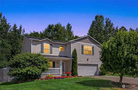 9413 149th St E Puyallup, WA 98375