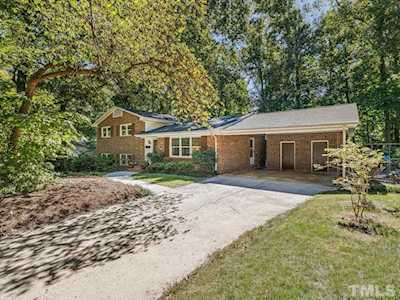 524 Ellynn Drive Cary, NC 27511