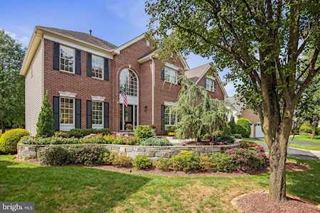 8 Black Kettle Ct Boyds, MD 20841