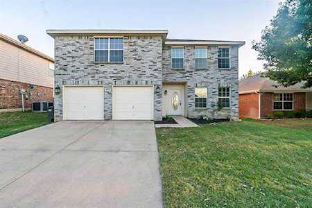 8405 Shallow Creek Drive Fort Worth, TX 76179