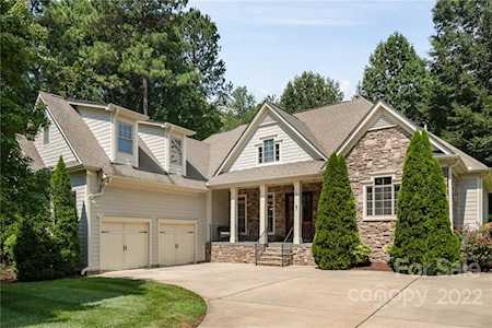 193 Bay Crossing Dr Mooresville, NC 28117