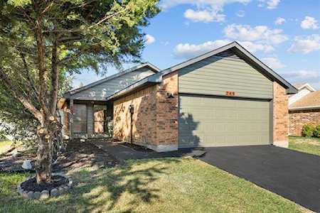 749 Meadowcreek Court Garland, TX 75043