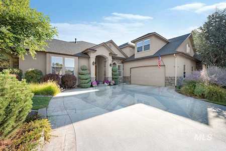 12653 W Running Brook Ct Boise, ID 83713