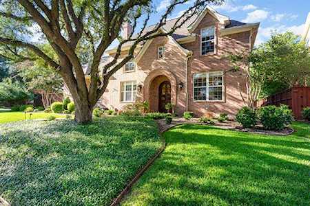 5949 Stone Meadow Drive Plano, TX 75093
