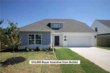 4201 SW Bison St Bentonville, AR 72713