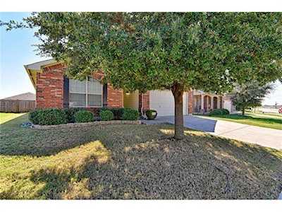 3251 Fluvia Grand Prairie, TX 75054