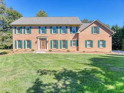 5817 Penshurst Ct Powell, TN 37849