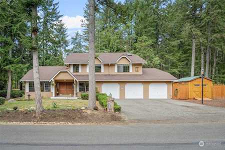 1950 NW Timberview Ct Silverdale, WA 98383