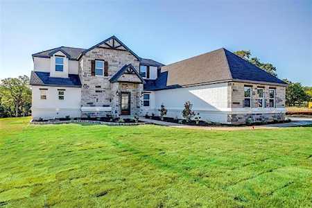 265 Sugartree Circle Lipan, TX 76462