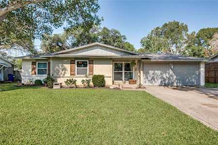 13641 Heartside Place Farmers Branch, TX 75234