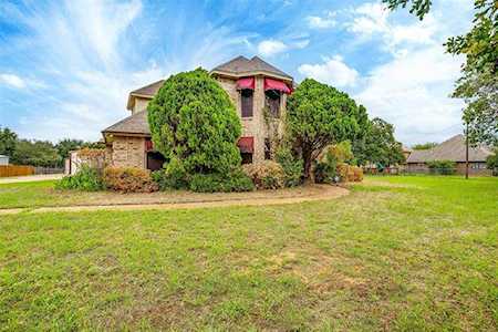 2525 Castle Road Burleson, TX 76028