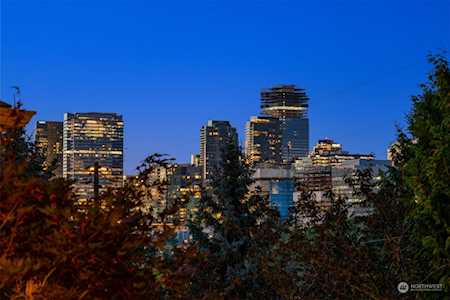 805 100th Ave SE Bellevue, WA 98004
