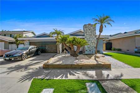 3320 Marna Ave Long Beach, CA 90808