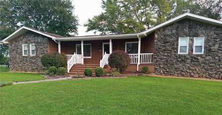 234 Shore Dr SW Edwardsville, IL 62025