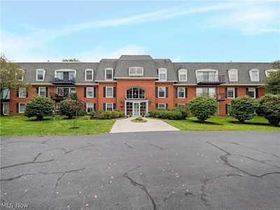 22701 Center Ridge Rd #110 Rocky River, OH 44116
