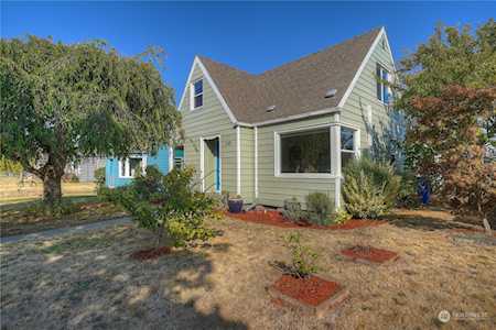 3815 S Ainsworth Ave Tacoma, WA 98418