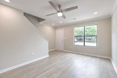 6244 Lucille Dr North Charleston, SC 29406