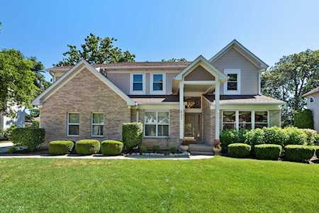 697 Strawberry Flds Gurnee, IL 60031