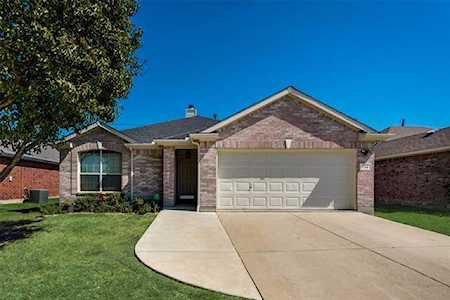130 Starlight Drive Forney, TX 75126