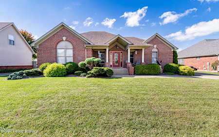 6410 Autumn Oak Way Louisville, KY 40272